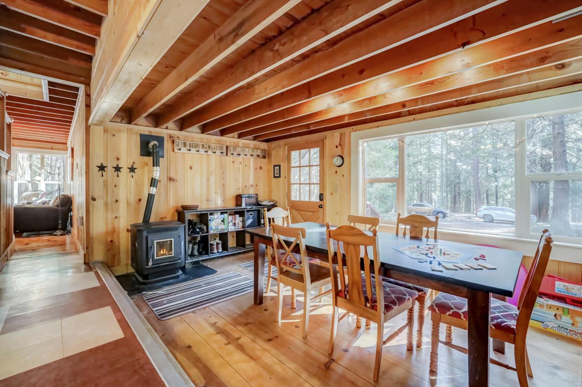 Spacious Classic Cabin Retreat- Near Lassen Mill Creek Eksteriør bilde