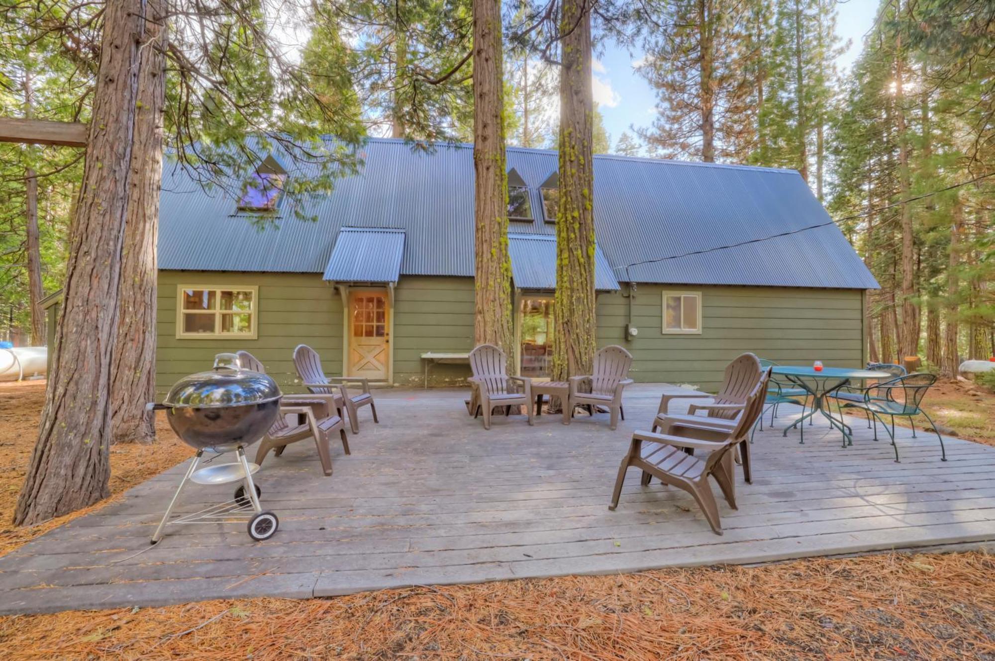 Spacious Classic Cabin Retreat- Near Lassen Mill Creek Eksteriør bilde