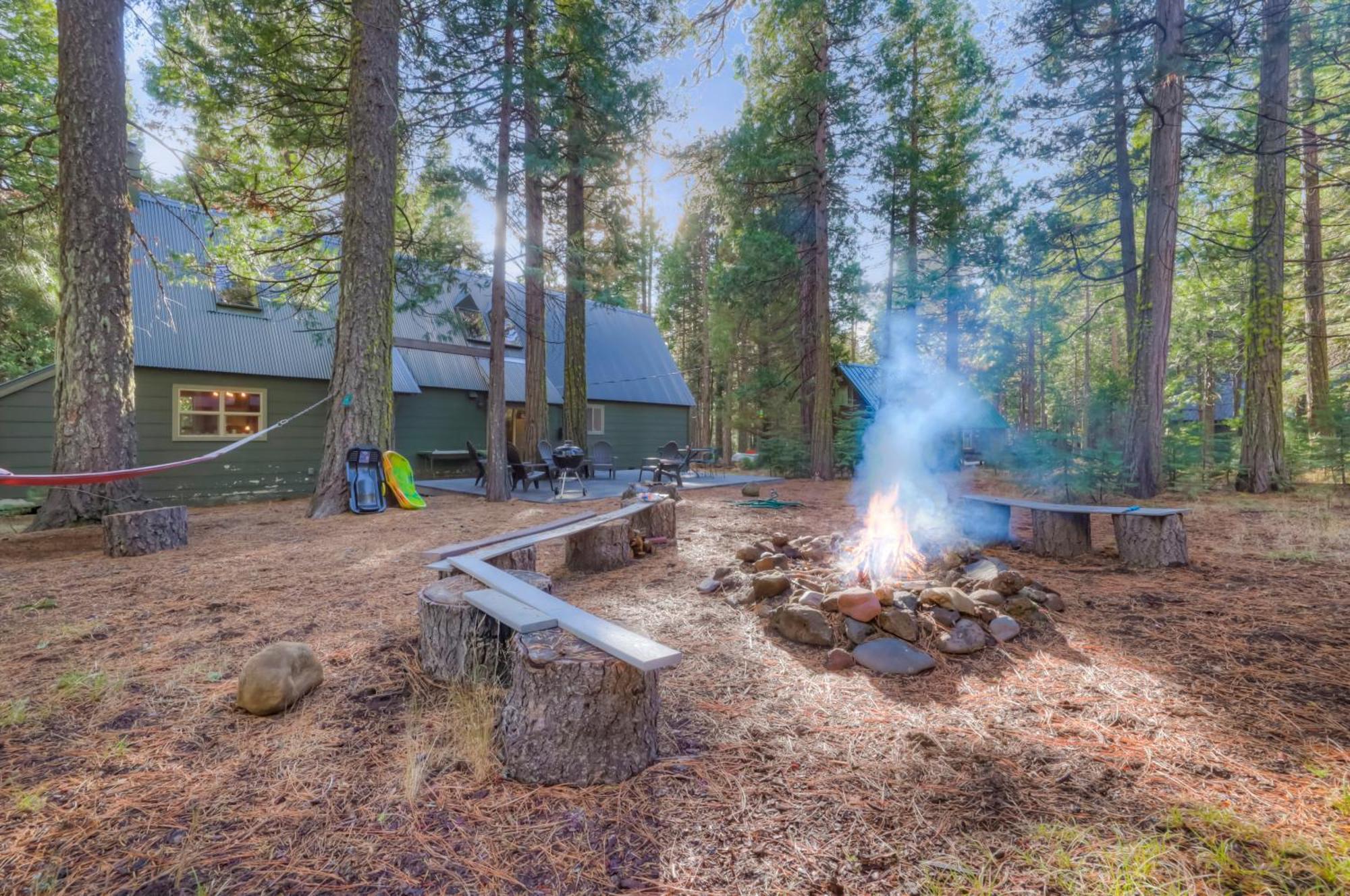Spacious Classic Cabin Retreat- Near Lassen Mill Creek Eksteriør bilde